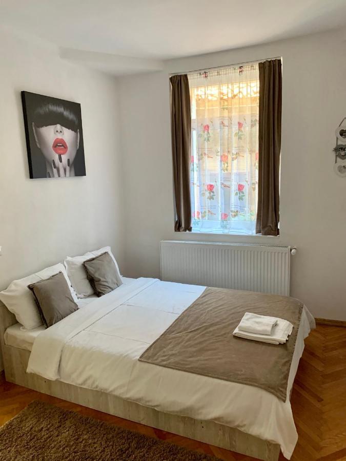 36 Central Residence Brasov Exterior photo