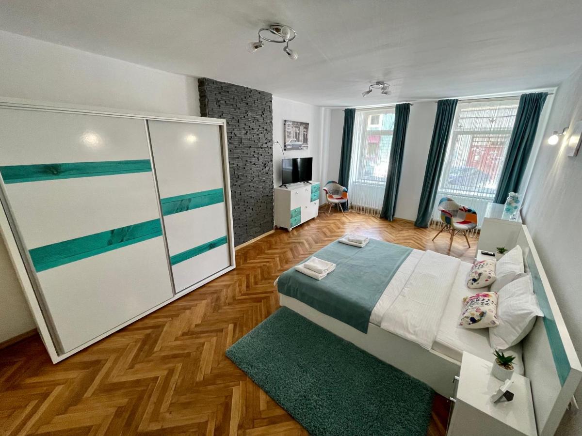 36 Central Residence Brasov Exterior photo