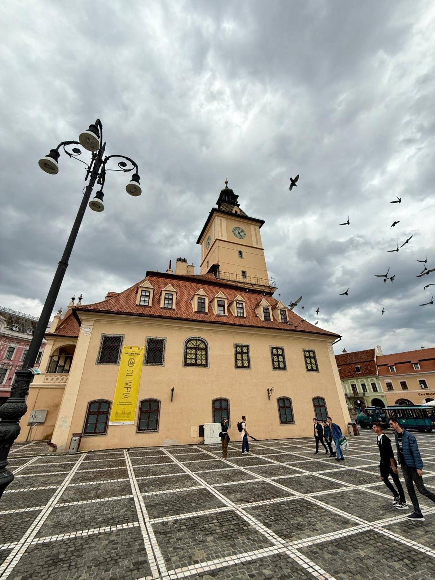 36 Central Residence Brasov Exterior photo