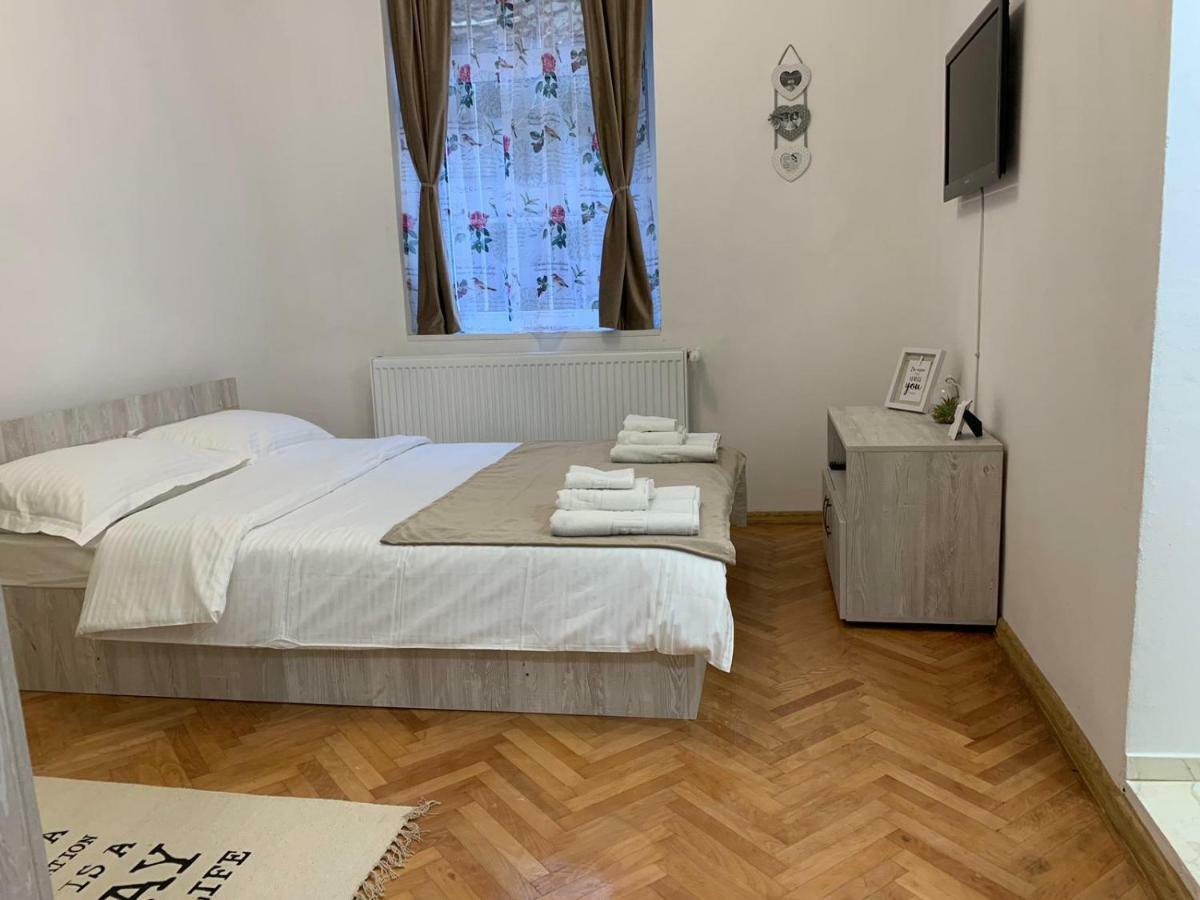 36 Central Residence Brasov Exterior photo